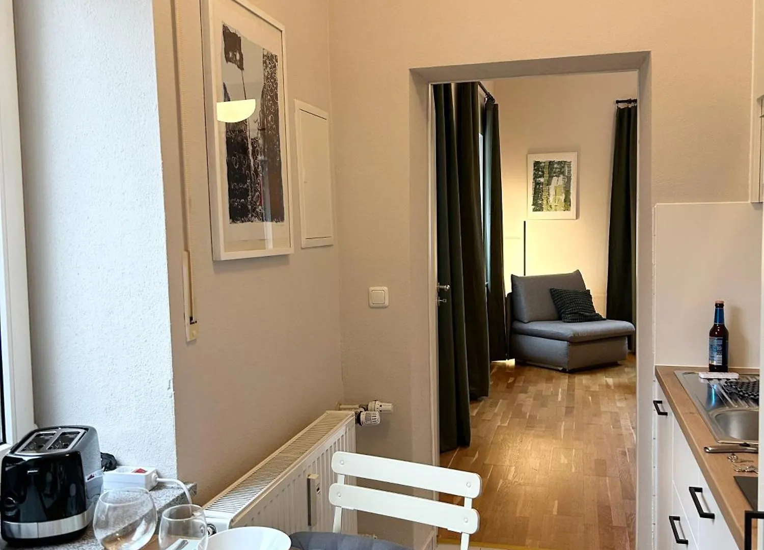 Happy Kuenstlerflair Apartment Munich